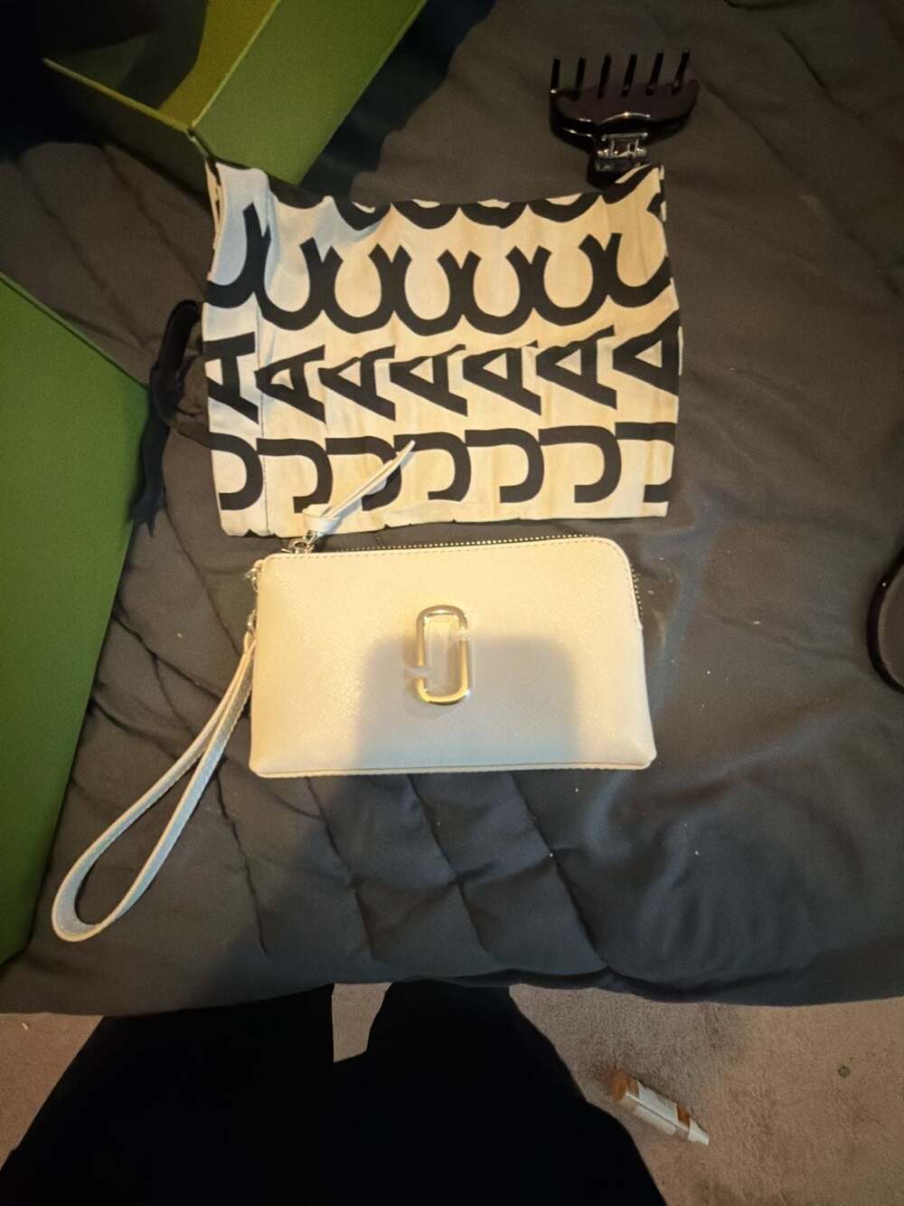 Marc Jacobs The Snapshot Wristlet Pouch